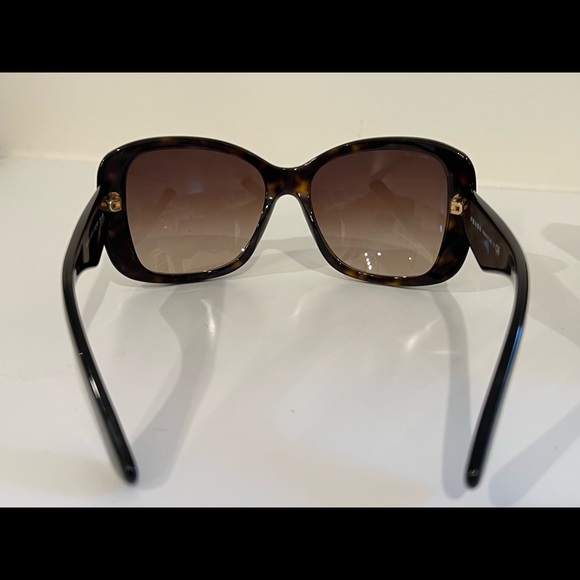 Vintage Prada Sunglasses - Picture 7 of 10